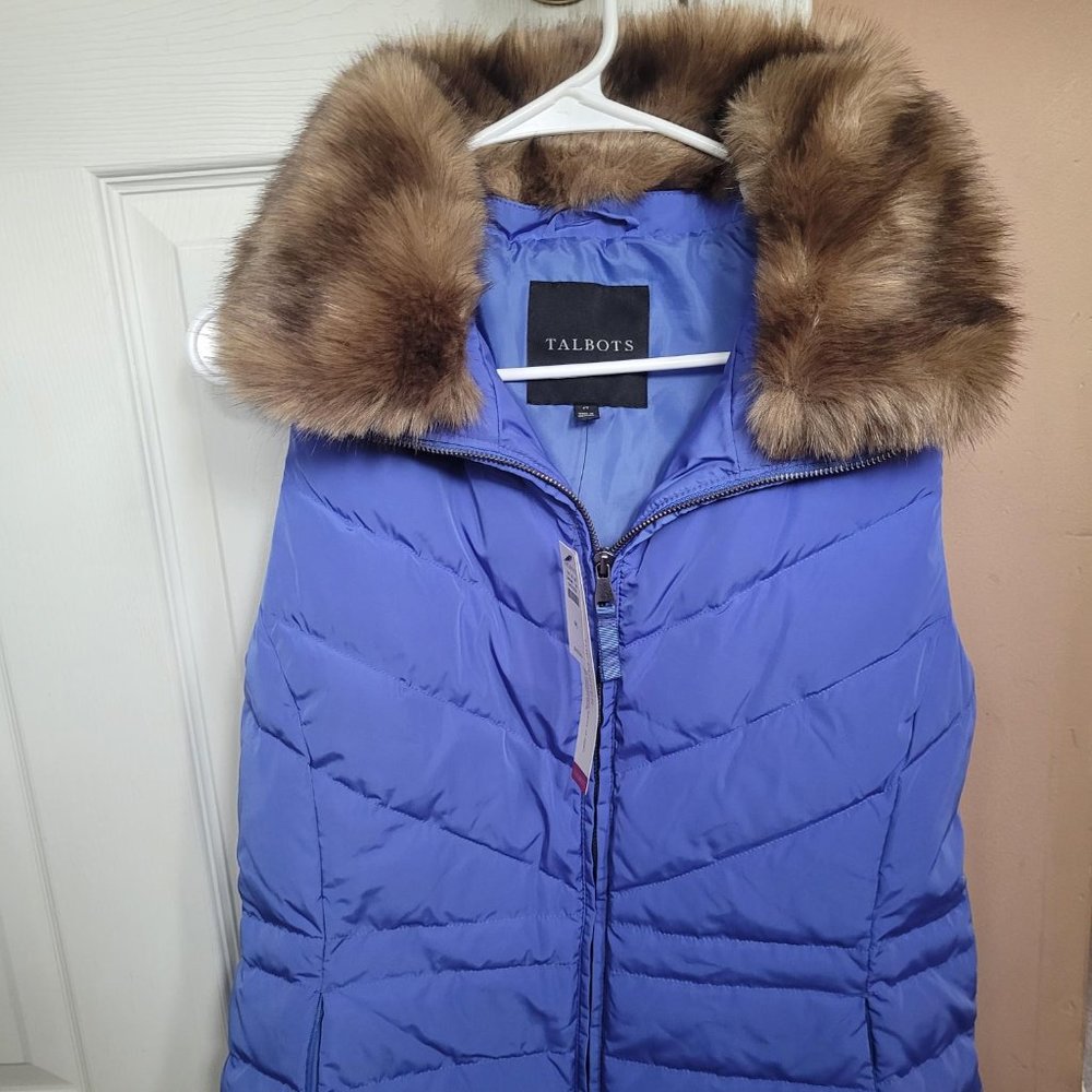 Talbots  Blue Puffer Vest with removable Faux Fur